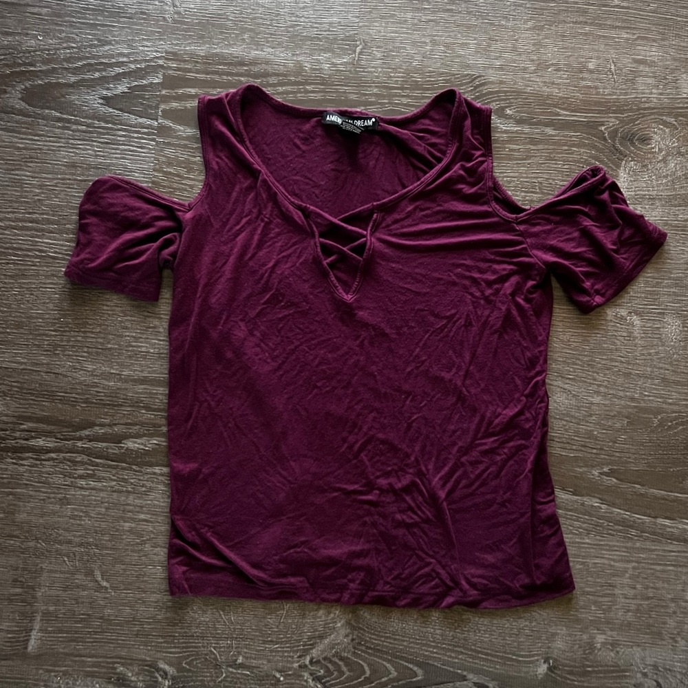 Maroon shoulder exposed tank/ short sleeve shirt